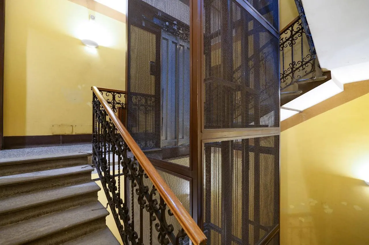 Castello Luxury Apartment - In The Heart Of Milan